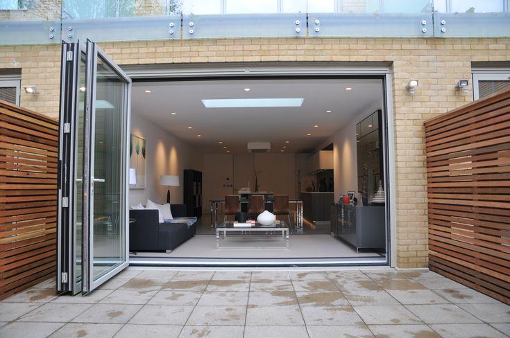 Panoramic Sliding Doors Suppliers In Dubai